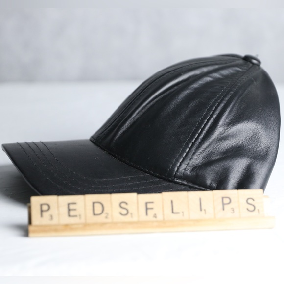 Leather hat - Picture 2 of 8